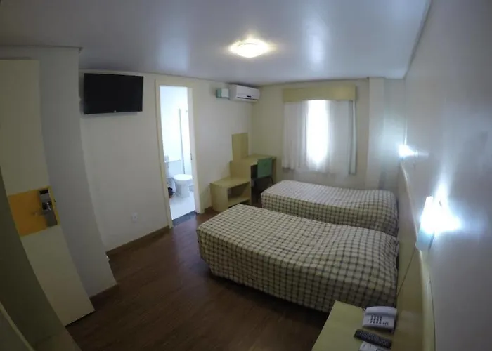 Express Terminal Tur - Rodoviaria 3*