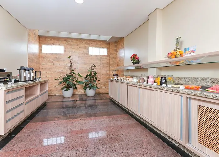 Hotel Express Terminal Tur - Rodoviaria 3*
